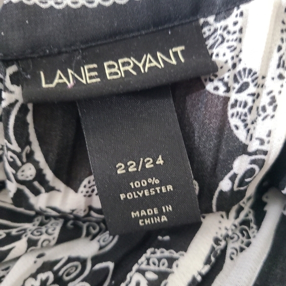 Lane Bryant‎ Sz 22/24 Black White Pleated Accordion Stretch Chiffon Blouse Top - Picture 2 of 3